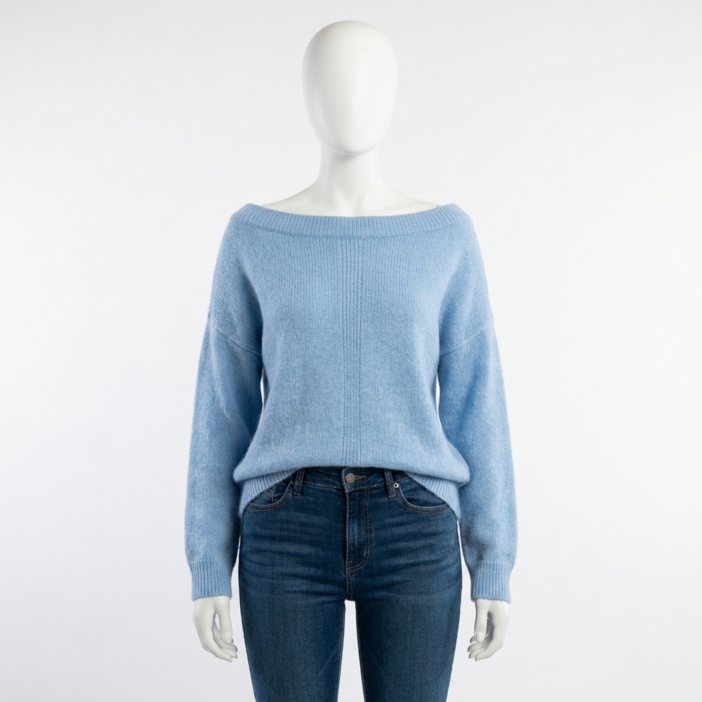 NEW VINCE CAMUTO boat neck crew neck sweater in blue